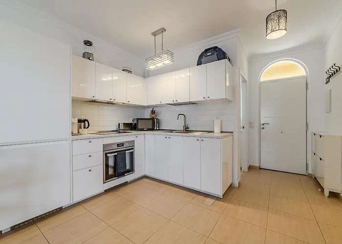 Lägenhet Costa Adeje, 2 Bedrooms *