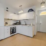 Lejlighed Costa Adeje, 2 Bedrooms *